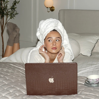 MACBOOK CASE