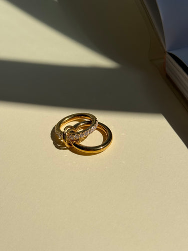 double
 ring - gold
